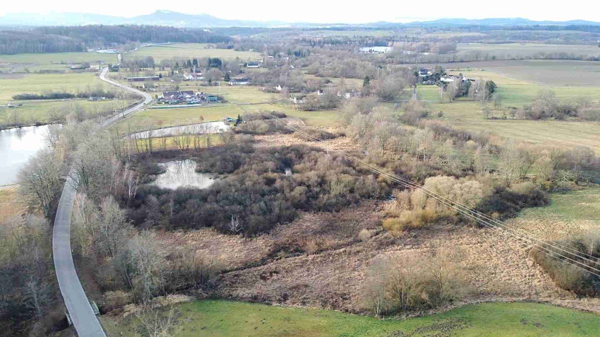 Prodej pozemku 35772 m², Nové Hrady – fotka 1 z 3