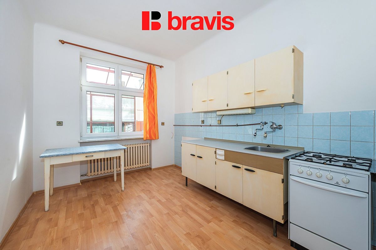 Prodej rodinného domu 158 m², pozemek 105 m² – fotografie 4
