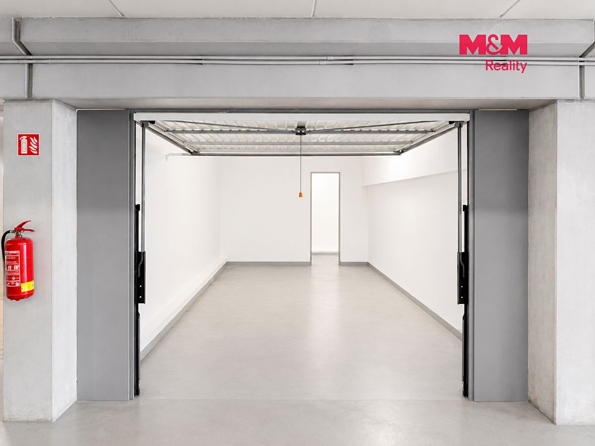 Prodej garáže 26 m² – fotografie 3