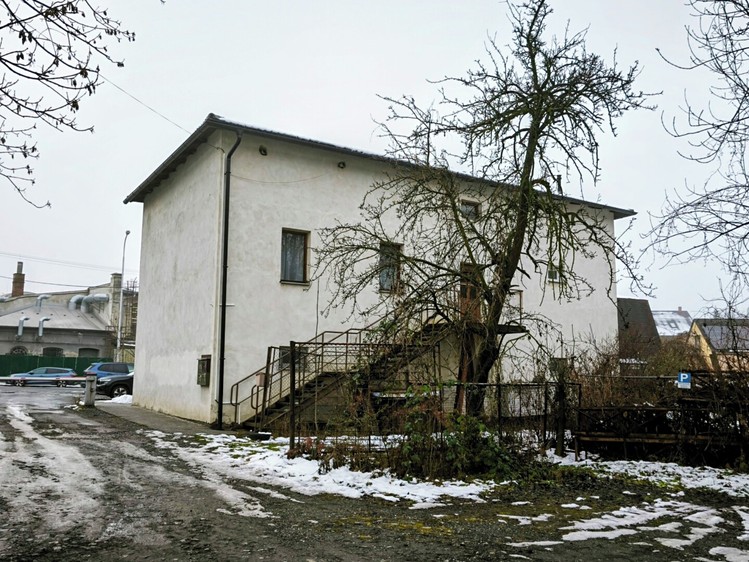 Prodej komerčního prostoru, 1 080 m² (23 z 28)