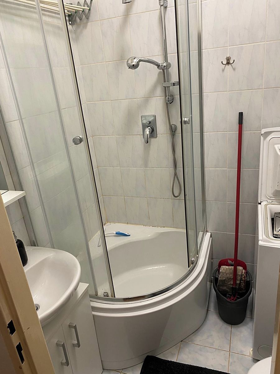 Pronájem bytu 1+1 49 m² – fotografie 3