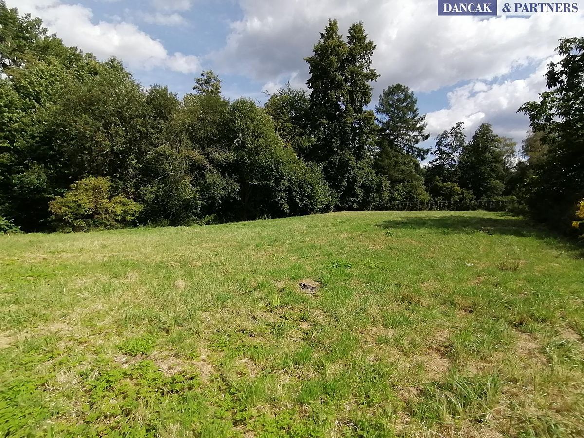Prodej stavebního pozemku 3094 m²