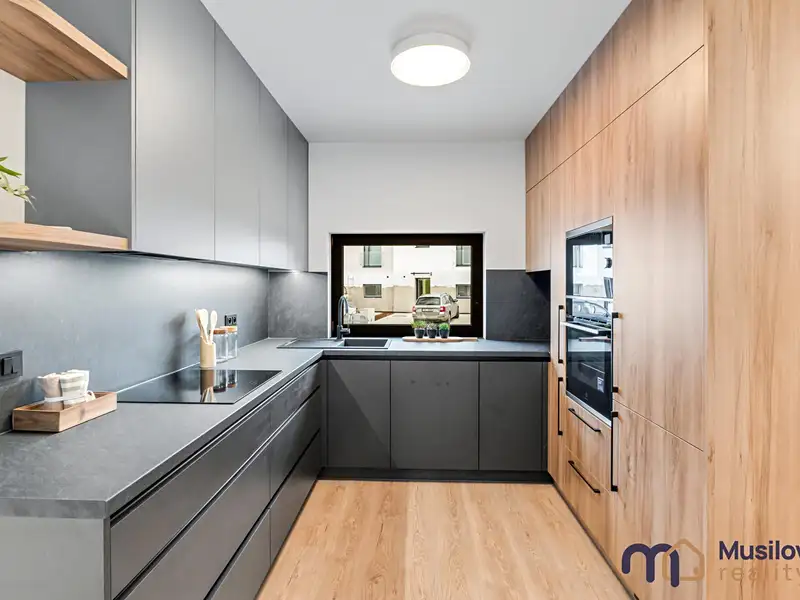Prodej rodinného domu 92 m², pozemek 186 m², Újezdeček – náhled fotky 2