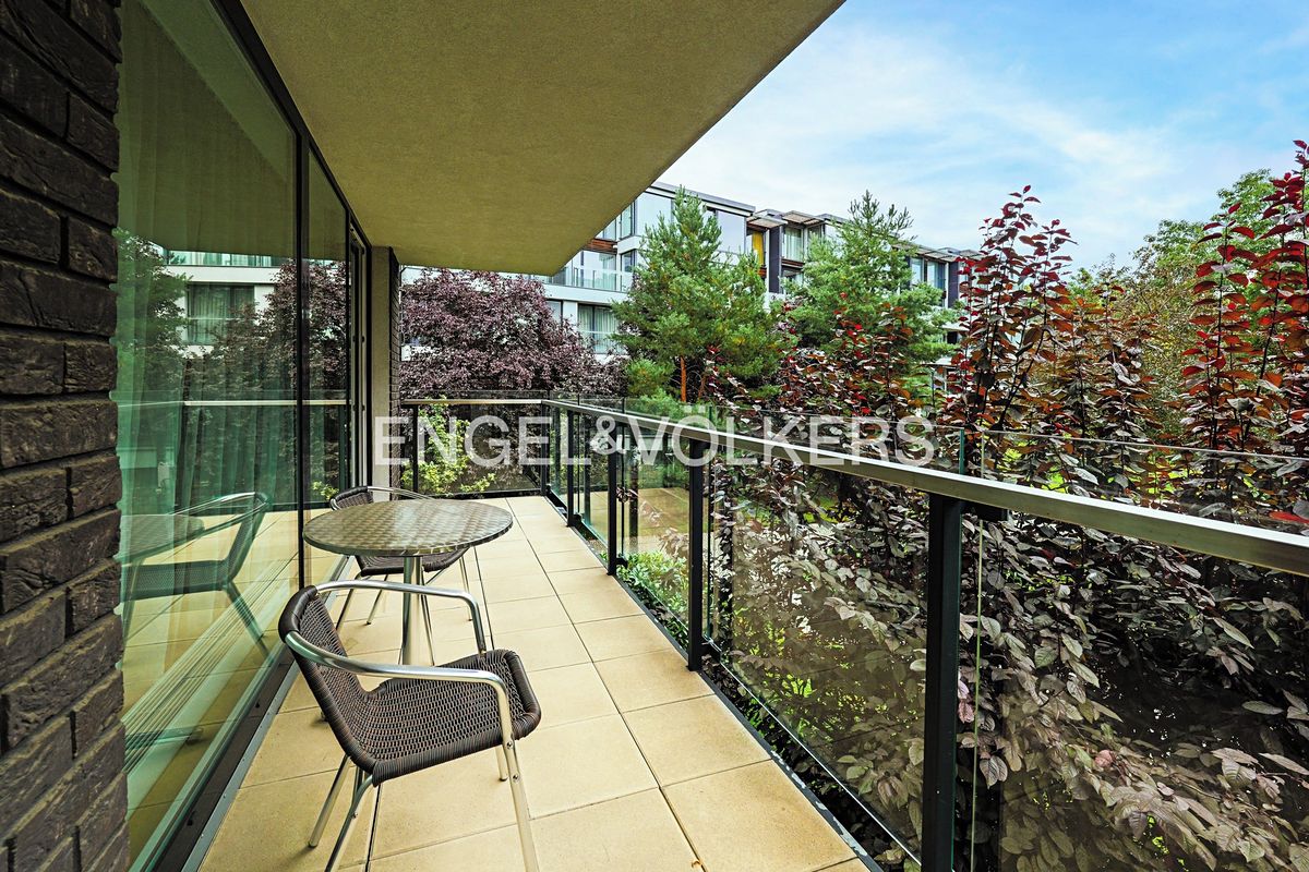 Pronájem bytu 3+kk 91 m² – fotografie 3