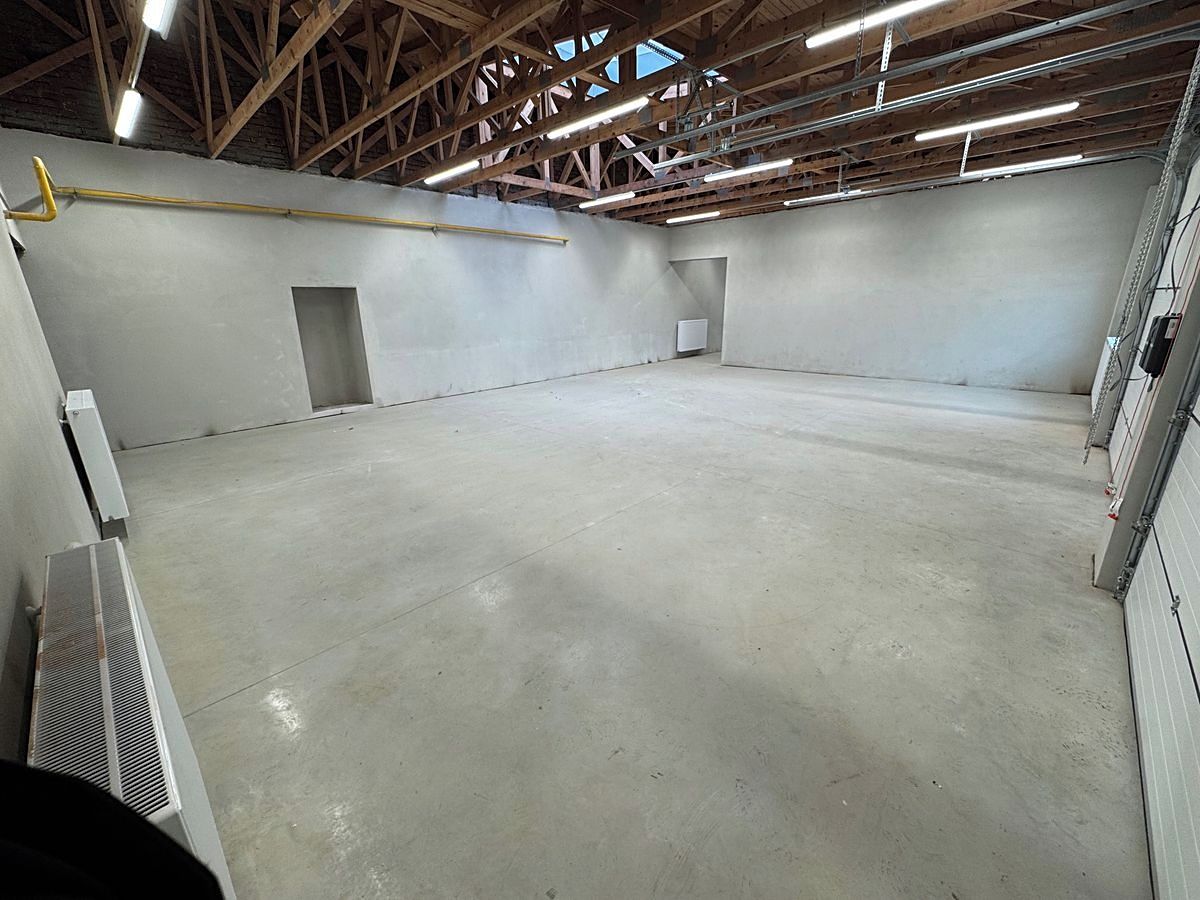 Prodej výrobní haly, prostoru 2373 m² – fotografie 3