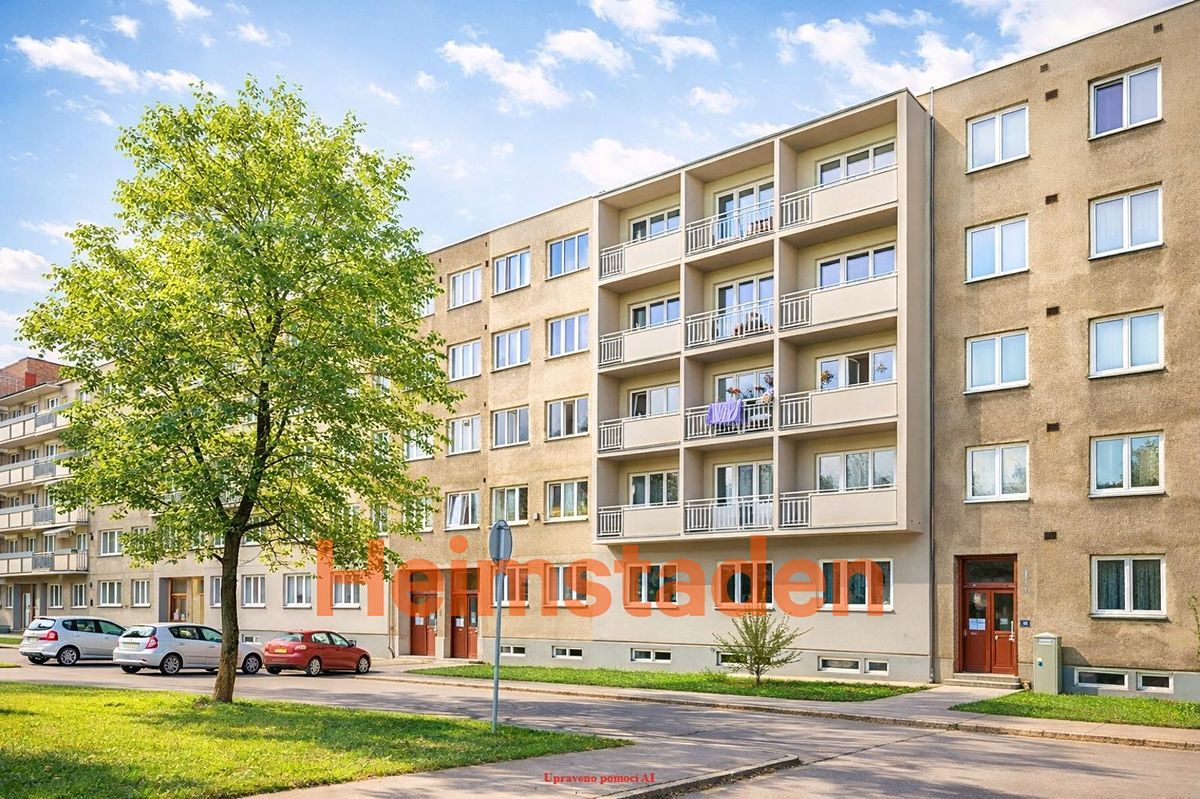 Pronájem garáže 19 m² – fotografie 3