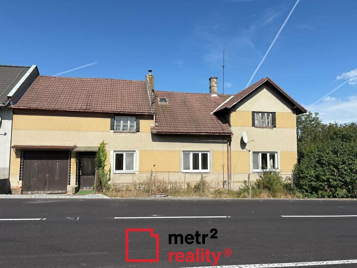 Prodej rodinného domu 80 m², pozemek 697 m²