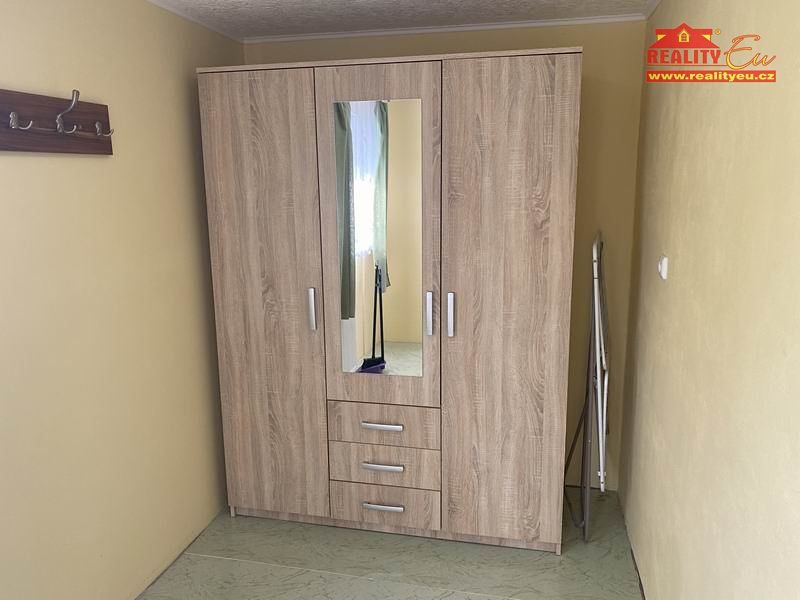 Prodej rodinného domu 593 m², pozemek 3869 m² – fotografie 4