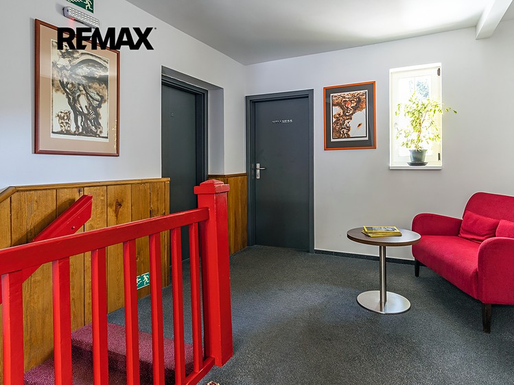 Gewerbefläche zum Kauf, 750 m² (63 von 100)