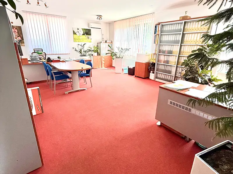 Pronájem kanceláře 440 m², Liberec – náhled fotky 3