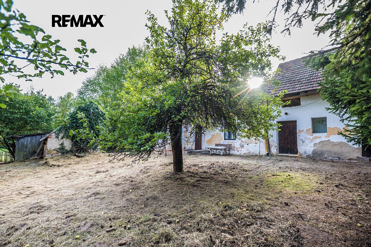 Prodej rodinného domu 100 m², pozemek 786 m²