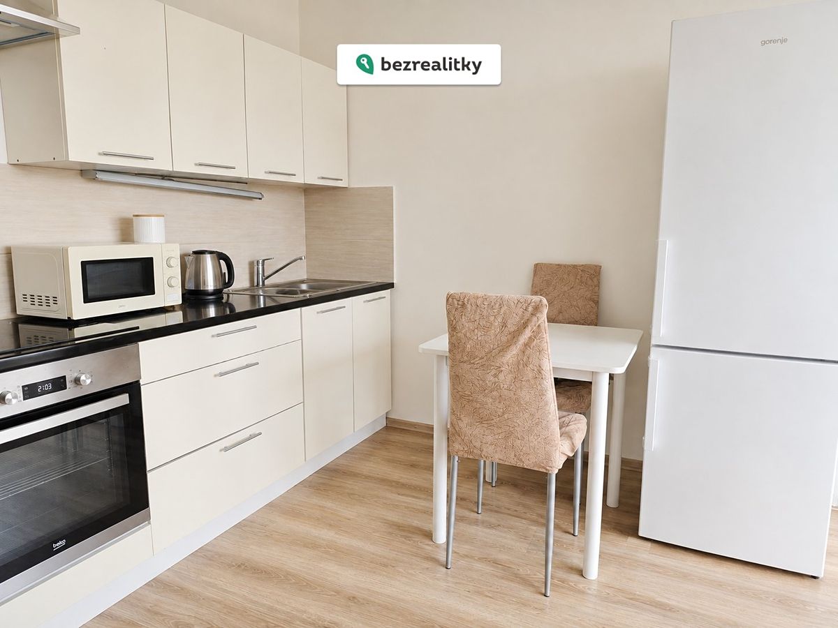 Prodej bytu 1+kk 27 m² – fotografie 2