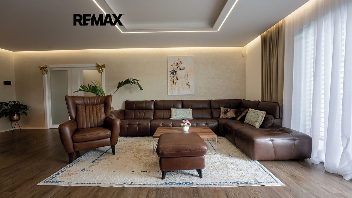 Prodej rodinného domu 172 m², pozemek 1031 m² – fotografie 5
