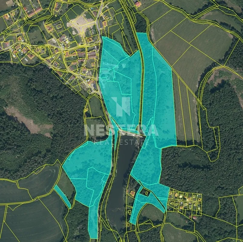 Prodej stavebního pozemku 112997 m²