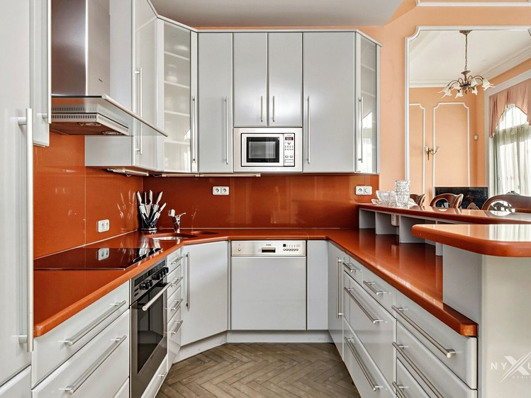 Квартира 5+1 на продаж, 230 м² (15 з 23)