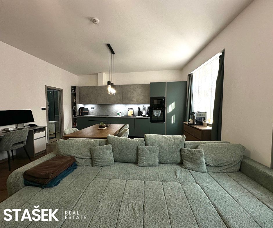 Pronájem bytu 2+kk 65 m² – fotografie 4