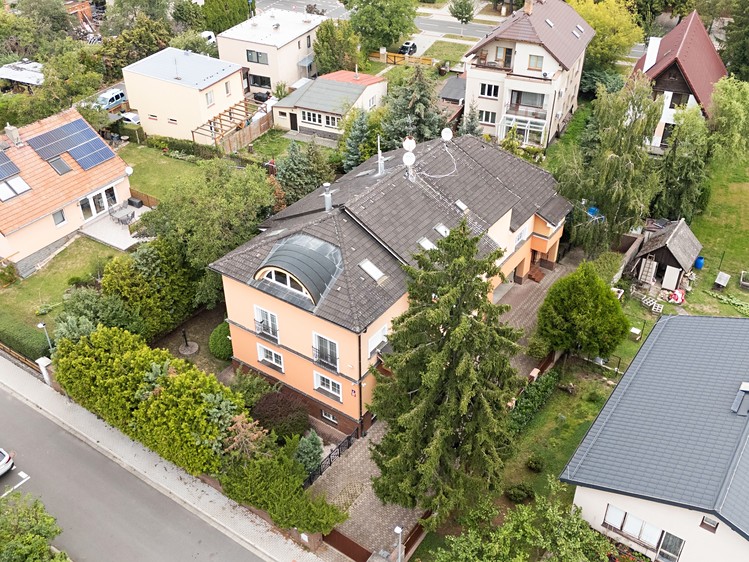 Комерційне приміщення на продаж, 665 м² (24 з 27)