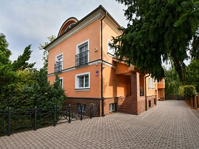 Prodej rodinného domu 665 m², pozemek 867 m²