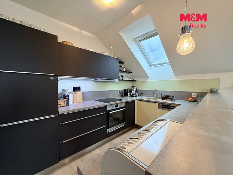 Квартира 4+kk на продаж, 146 м² (4 з 15)