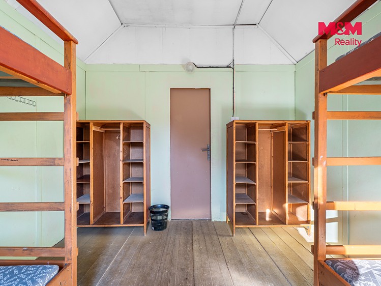 Prodej komerčního prostoru, 757 m² (4 z 30)