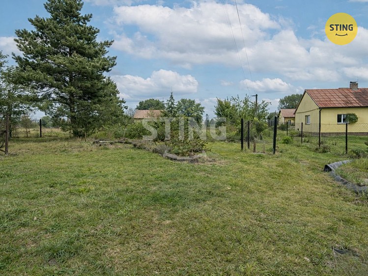 Grundstück zum Kauf, 1.378 m² (2 von 13)