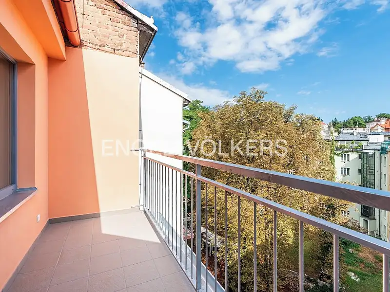 Pronájem bytu 3+kk 80 m², Praha – náhled fotky 3