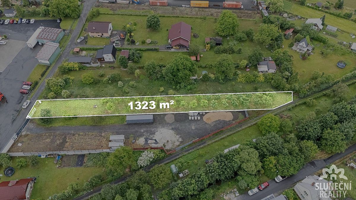 Prodej stavebního pozemku 1323 m² – fotografie 3