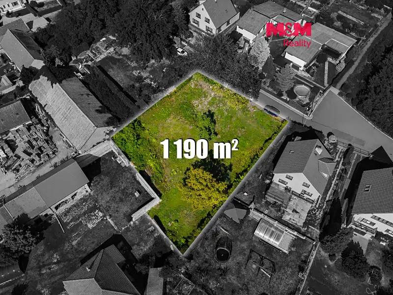 Prodej stavebního pozemku 1190 m², Všetaty – náhled fotky 1
