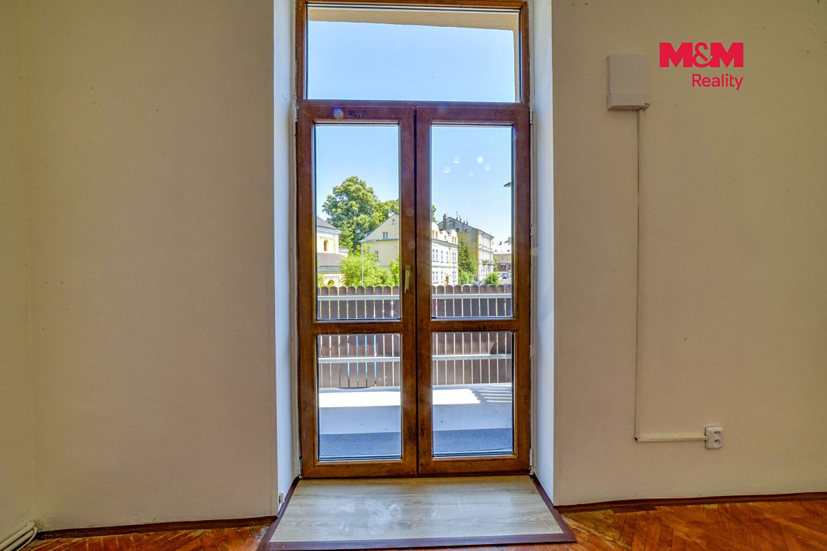 Pronájem bytu 1+kk 30 m² – fotografie 4