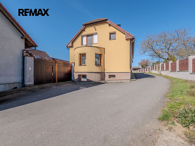 Prodej domu, 1 145 m² (6 z 27)