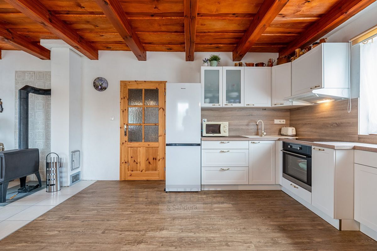 Prodej rodinného domu 87 m², pozemek 396 m² – fotografie 5