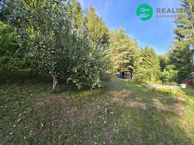 Prodej zahrady 1611 m²