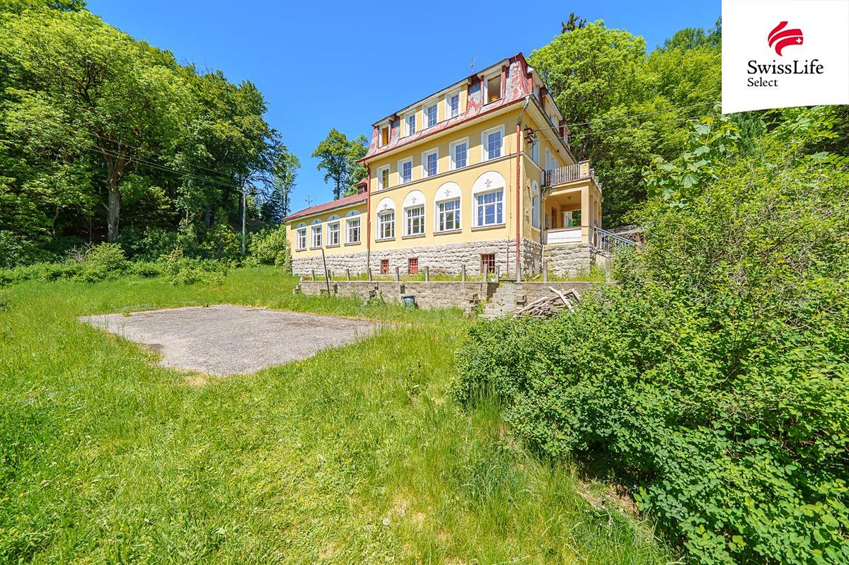Prodej vily 552 m², pozemek 1289 m²