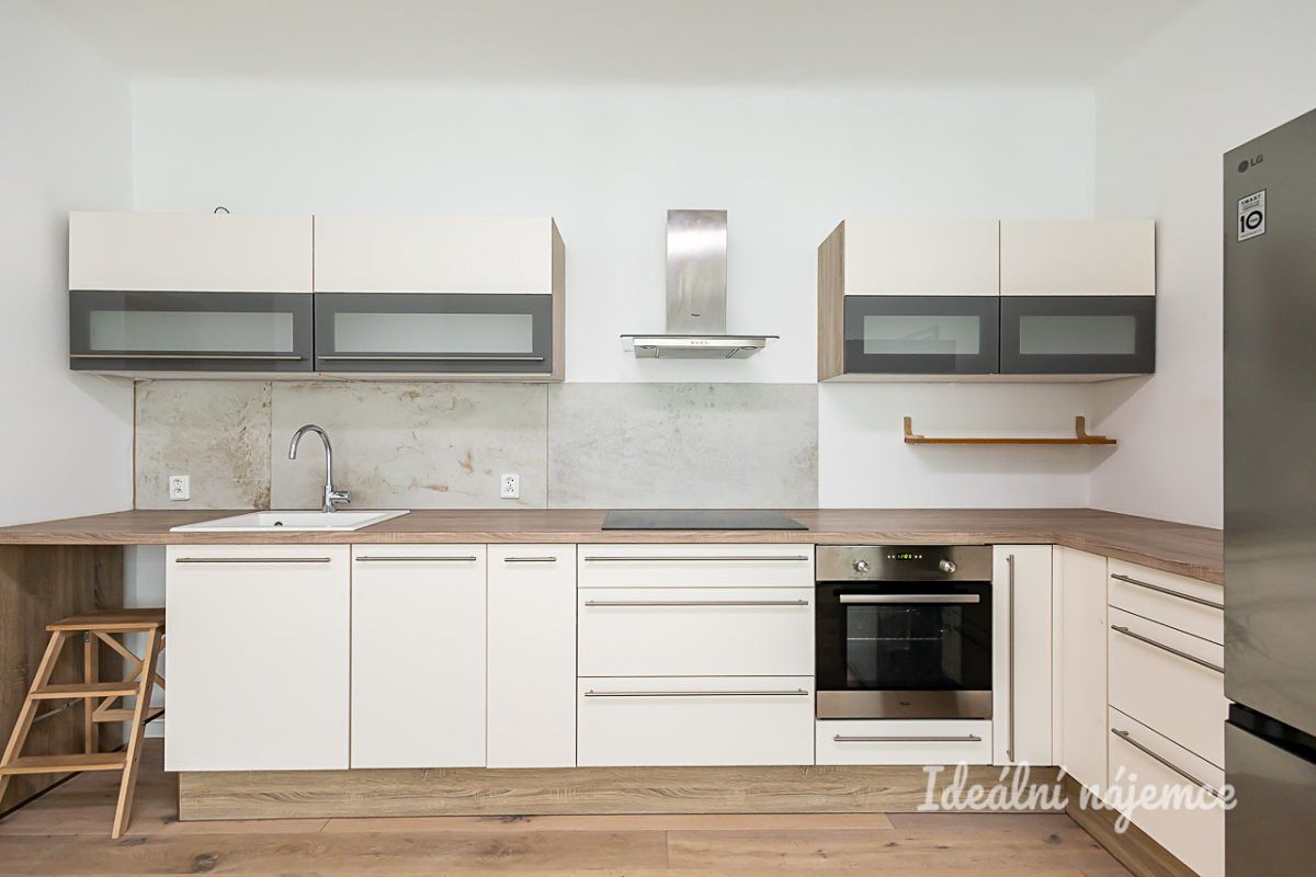 Pronájem bytu 3+kk 58 m²