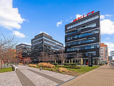 Pronájem kanceláře 1991 m²