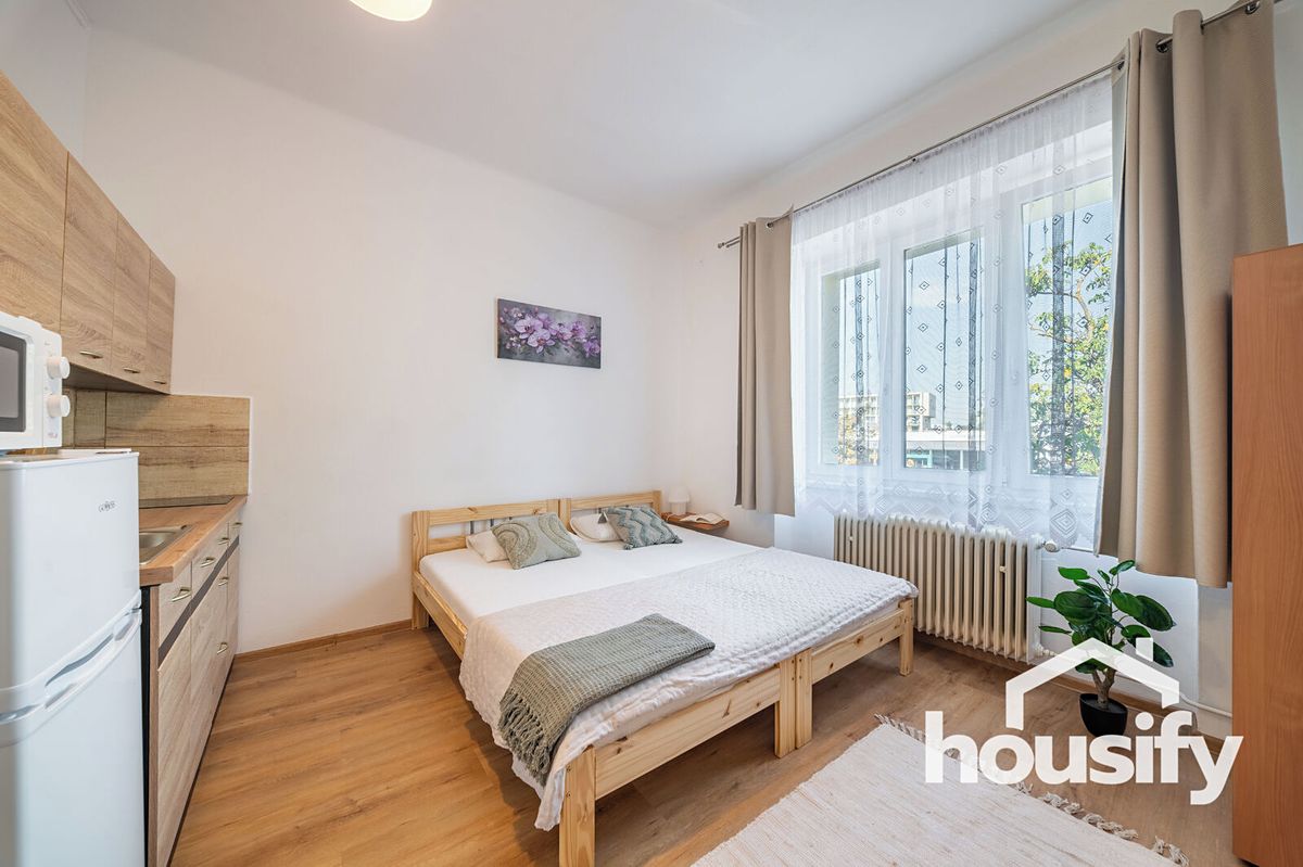 Pronájem bytu 1+kk 18 m²