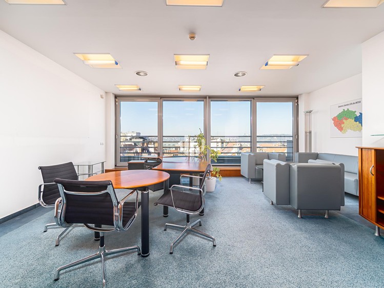 Gewerbefläche zur Miete, 582 m² (3 von 10)