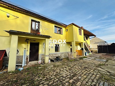 Prodej  rodinného domu 250 m², pozemek 1 468 m²