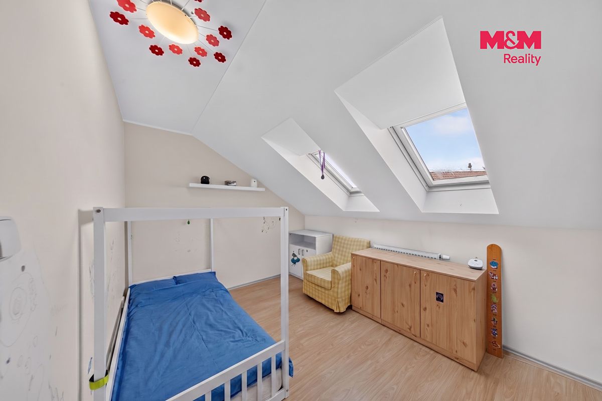 Prodej rodinného domu 140 m², pozemek 180 m² – fotografie 5