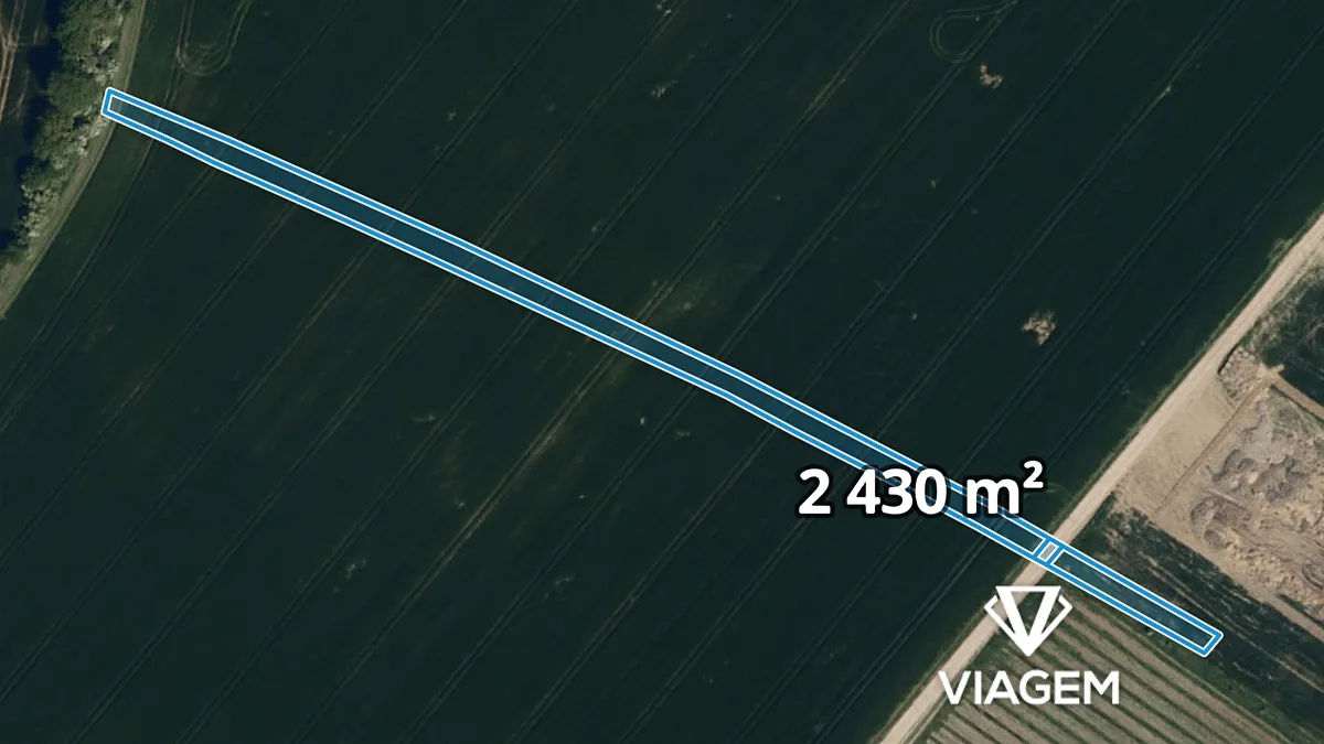 Prodej pole 2430 m²