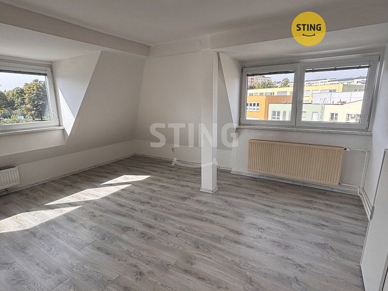 Pronájem bytu 2+1 56 m²