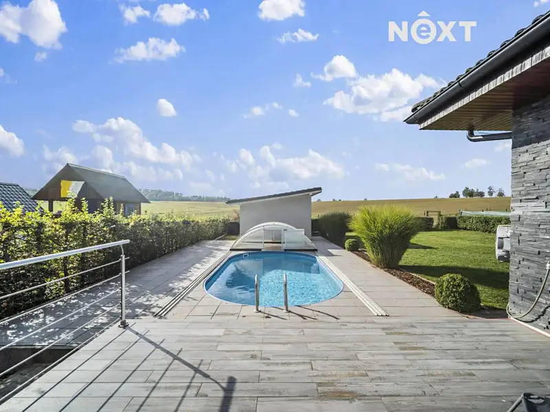 Prodej rodinného domu 199 m², pozemek 1061 m², Chrtníky – náhled fotky 2