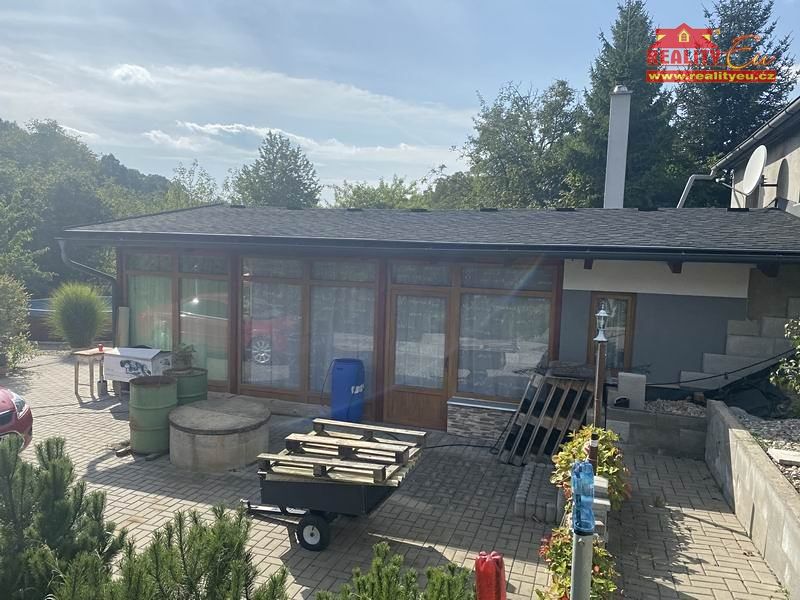 Prodej rodinného domu 593 m², pozemek 3869 m² – fotografie 3