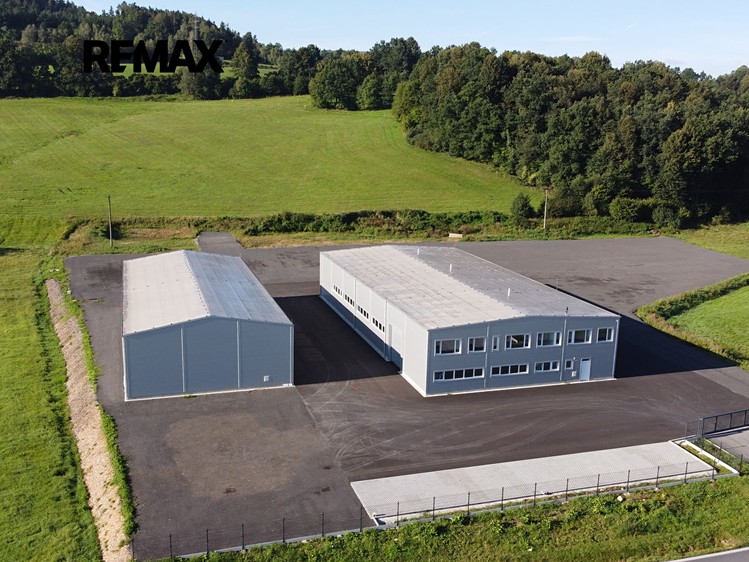 Pronájem komerčního prostoru, 1 400 m² (13 z 17)