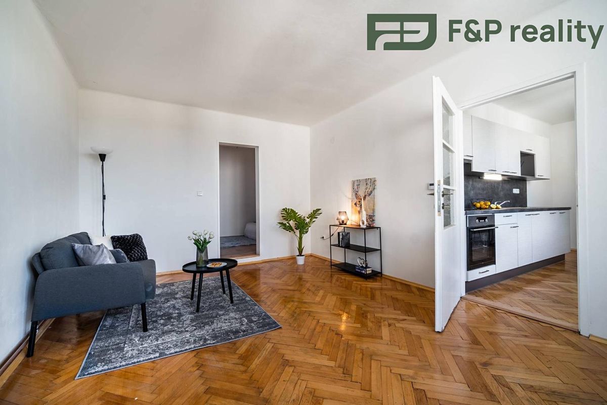 Pronájem bytu 2+1 51 m² – fotografie 5