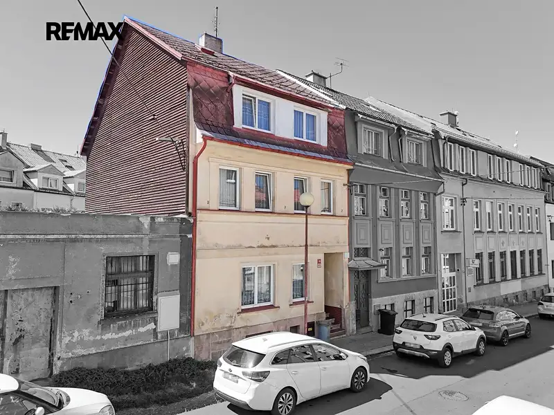 Prodej rodinného domu 204 m², pozemek 150 m², Aš – náhled fotky 2