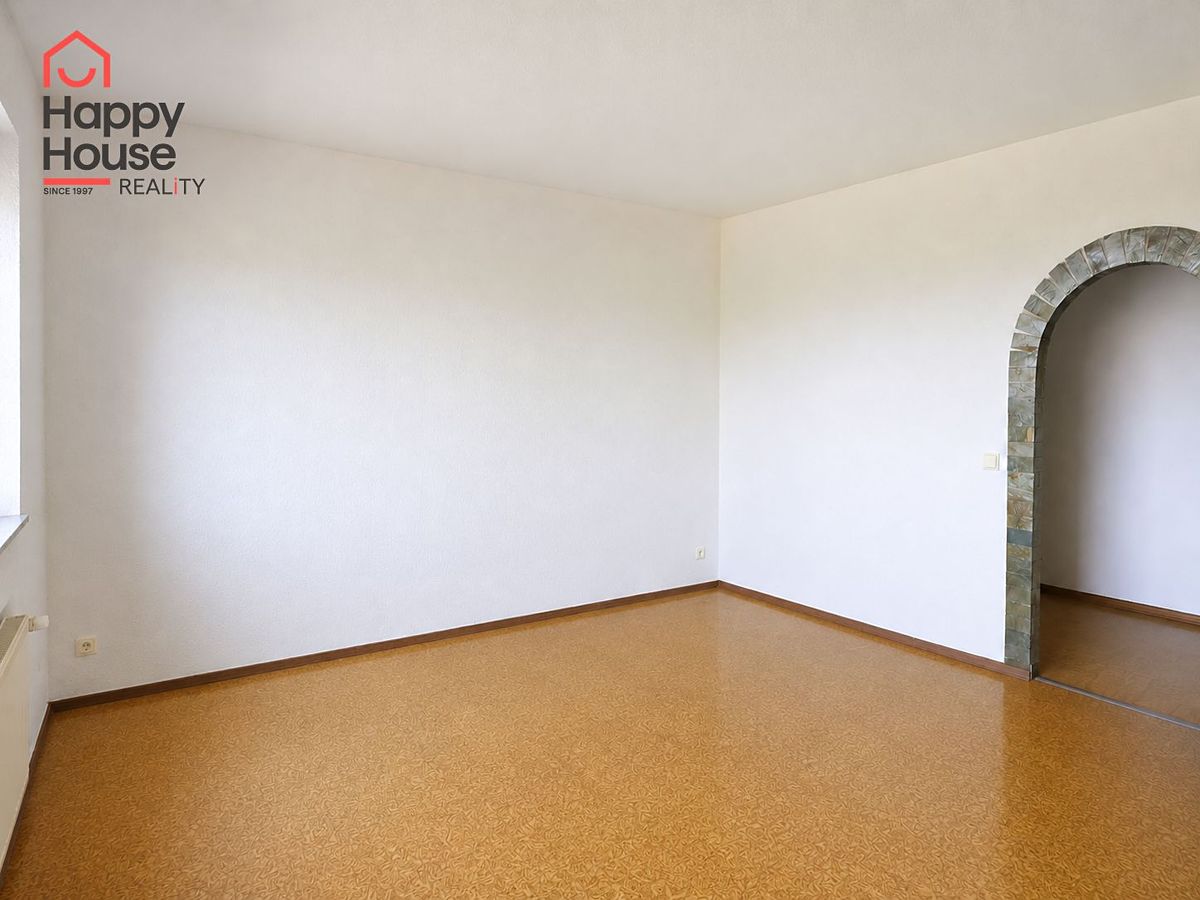 Pronájem bytu 3+1 80 m² – fotografie 2