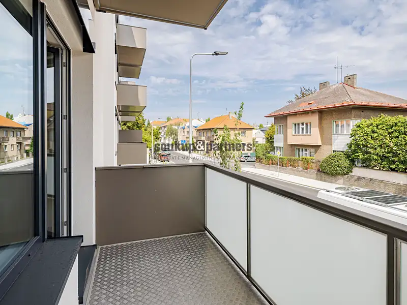 Prodej bytu 1+kk 37 m², Kladno – náhled fotky 2