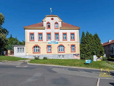 Prodej komerční nemovitosti 650 m²
