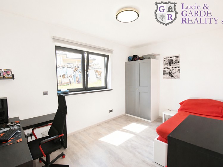 Prodej domu, 160 m² (22 z 33)